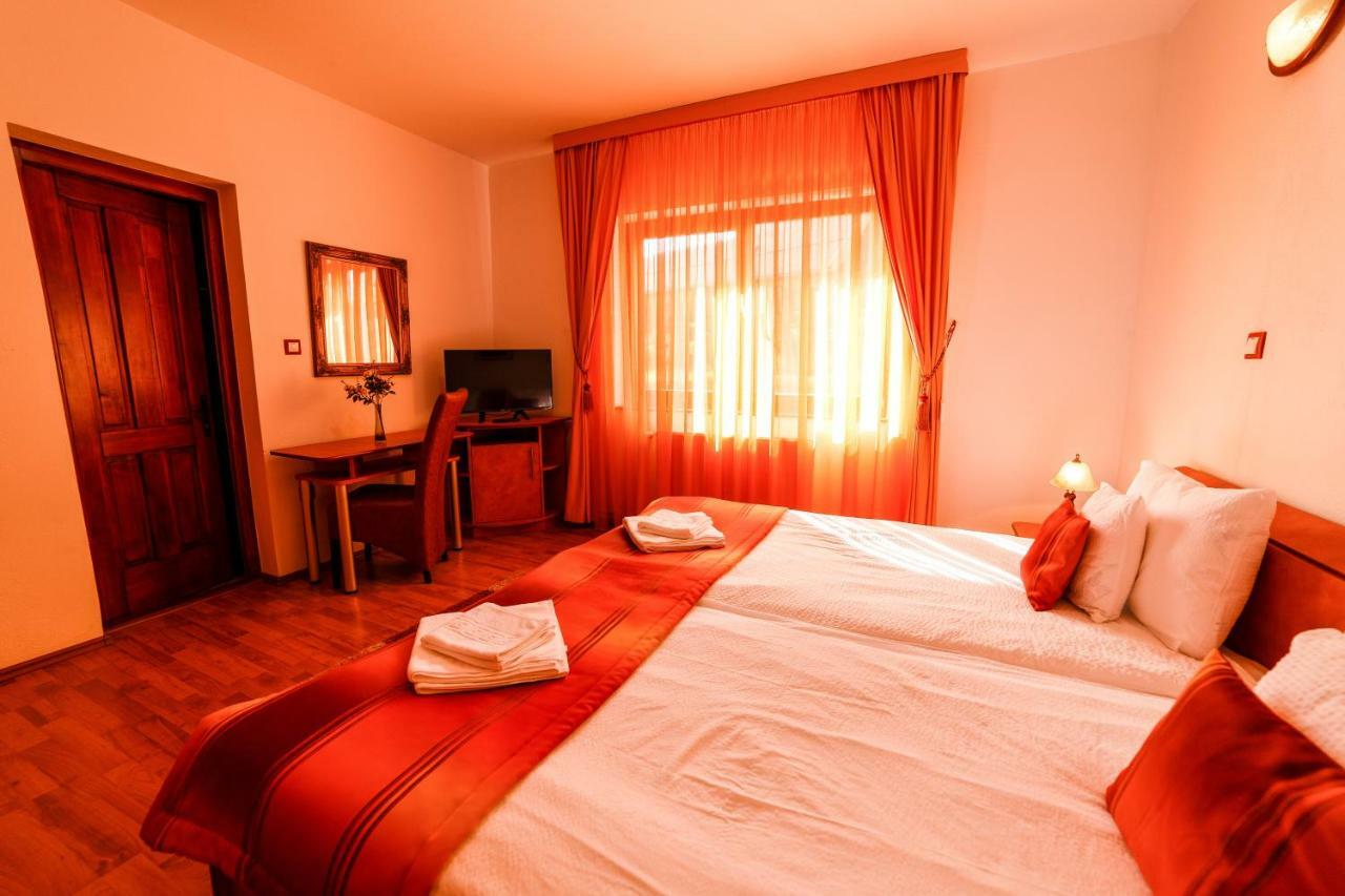 Pensiunea Eva Bed & Breakfast Sovata Eksteriør bilde